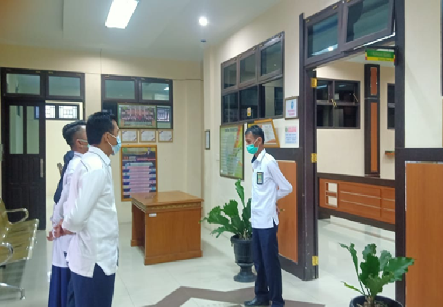 Briefing petugas sidang